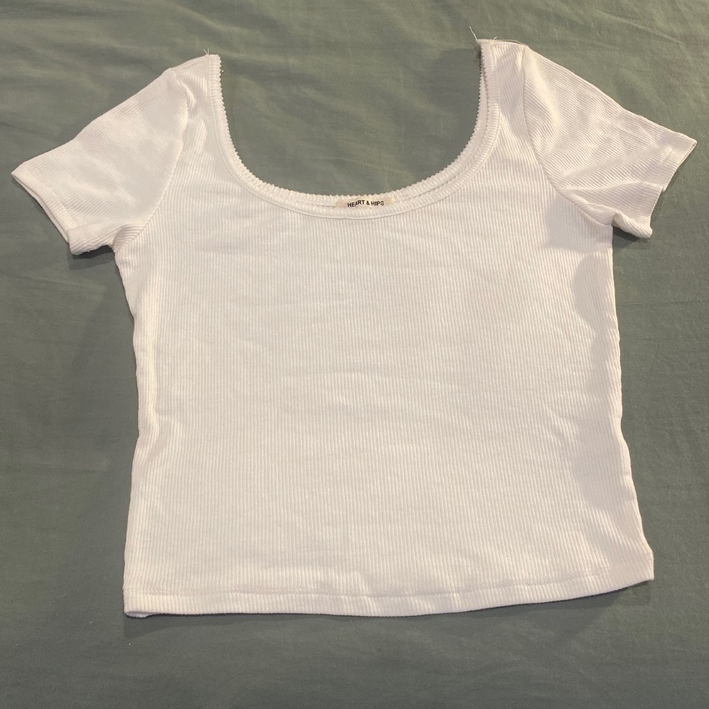 Cute white/cream tank top from Heart & Hips!